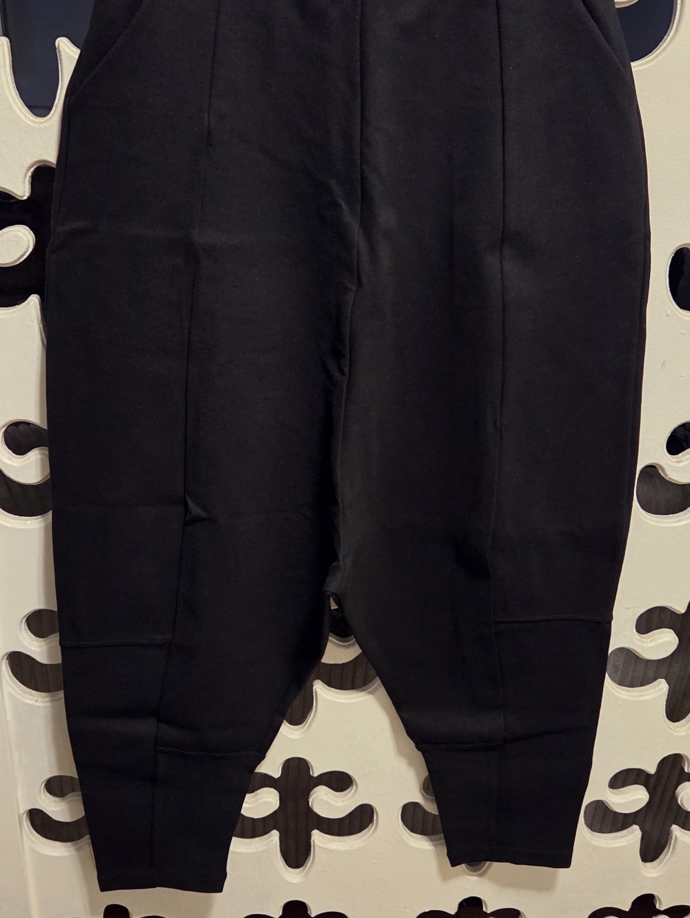 Black Cropped Balloon Pants - NWOT